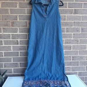 Agapo blue denim jeans dress size medium